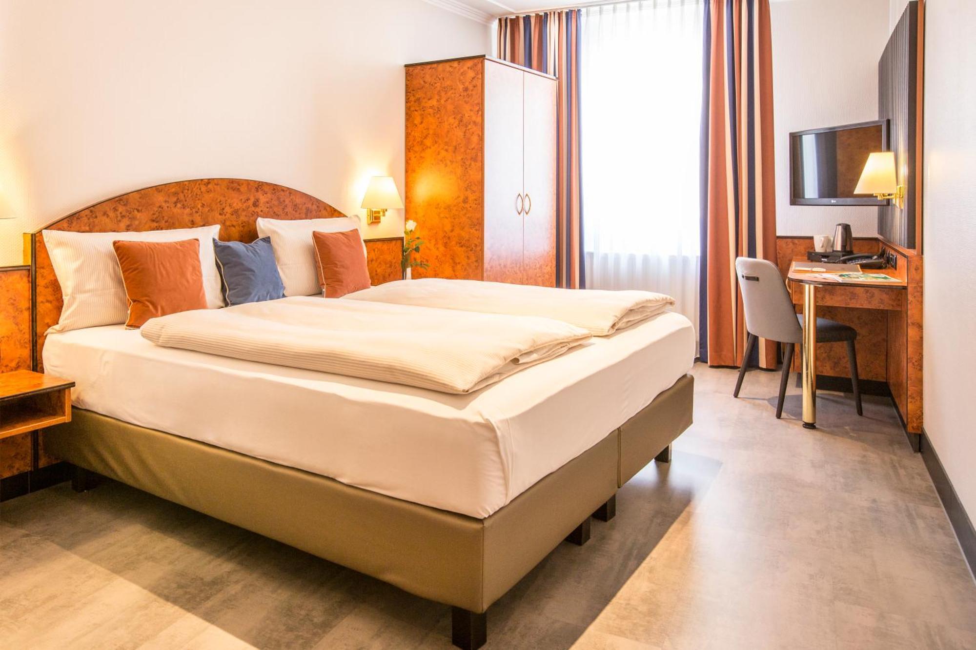 Bardolino Fine.Food.Hotel Nuremberg Ngoại thất bức ảnh