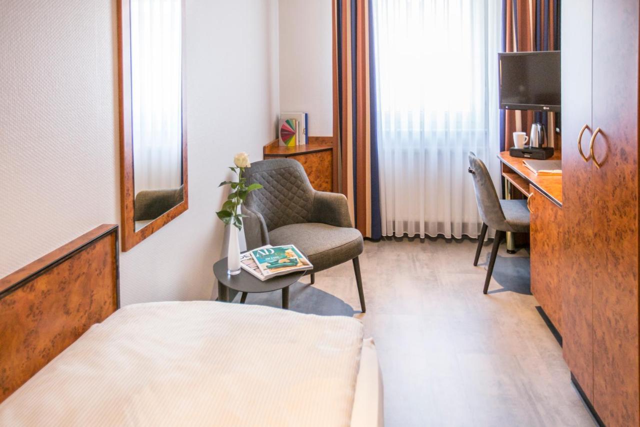 Bardolino Fine.Food.Hotel Nuremberg Ngoại thất bức ảnh