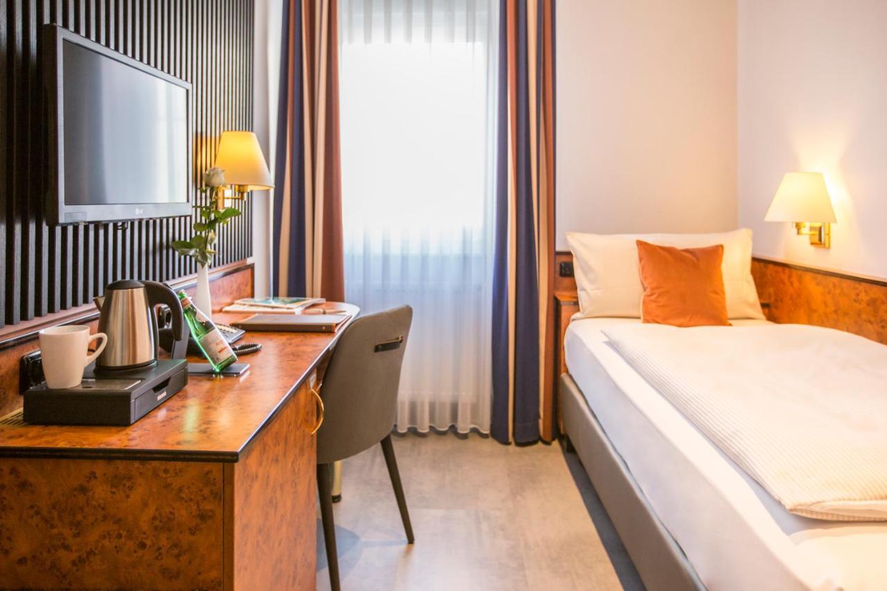 Bardolino Fine.Food.Hotel Nuremberg Ngoại thất bức ảnh