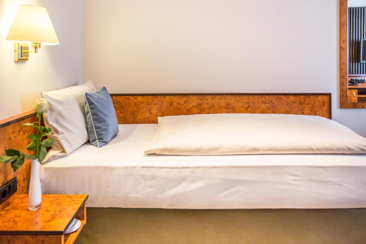 Bardolino Fine.Food.Hotel Nuremberg Ngoại thất bức ảnh
