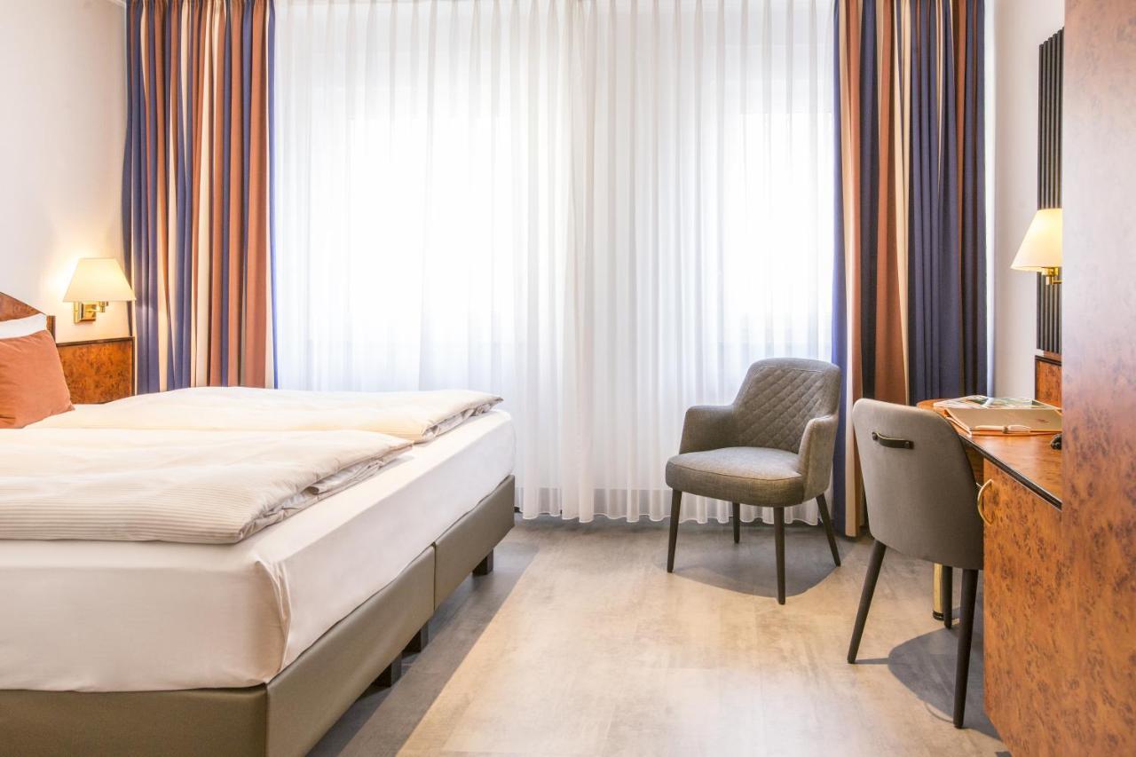 Bardolino Fine.Food.Hotel Nuremberg Ngoại thất bức ảnh