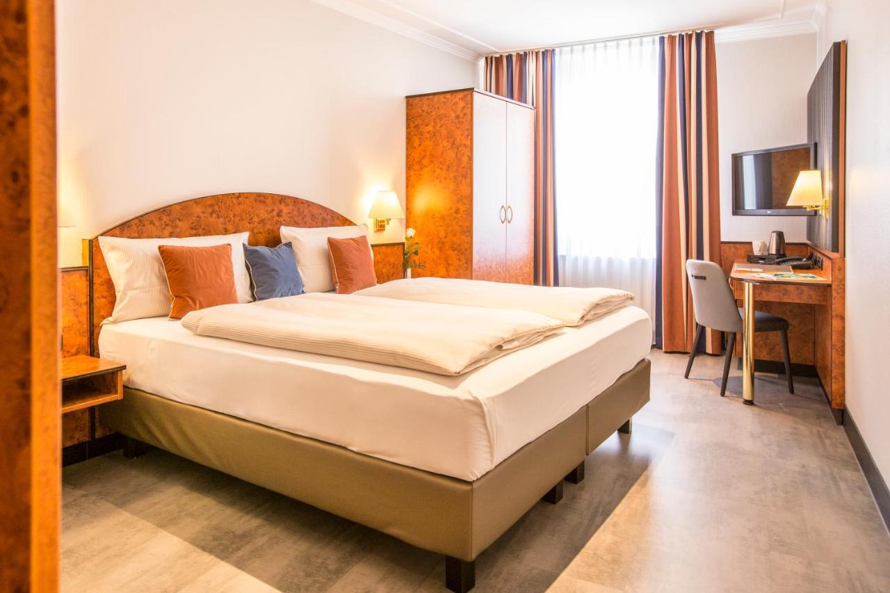 Bardolino Fine.Food.Hotel Nuremberg Ngoại thất bức ảnh