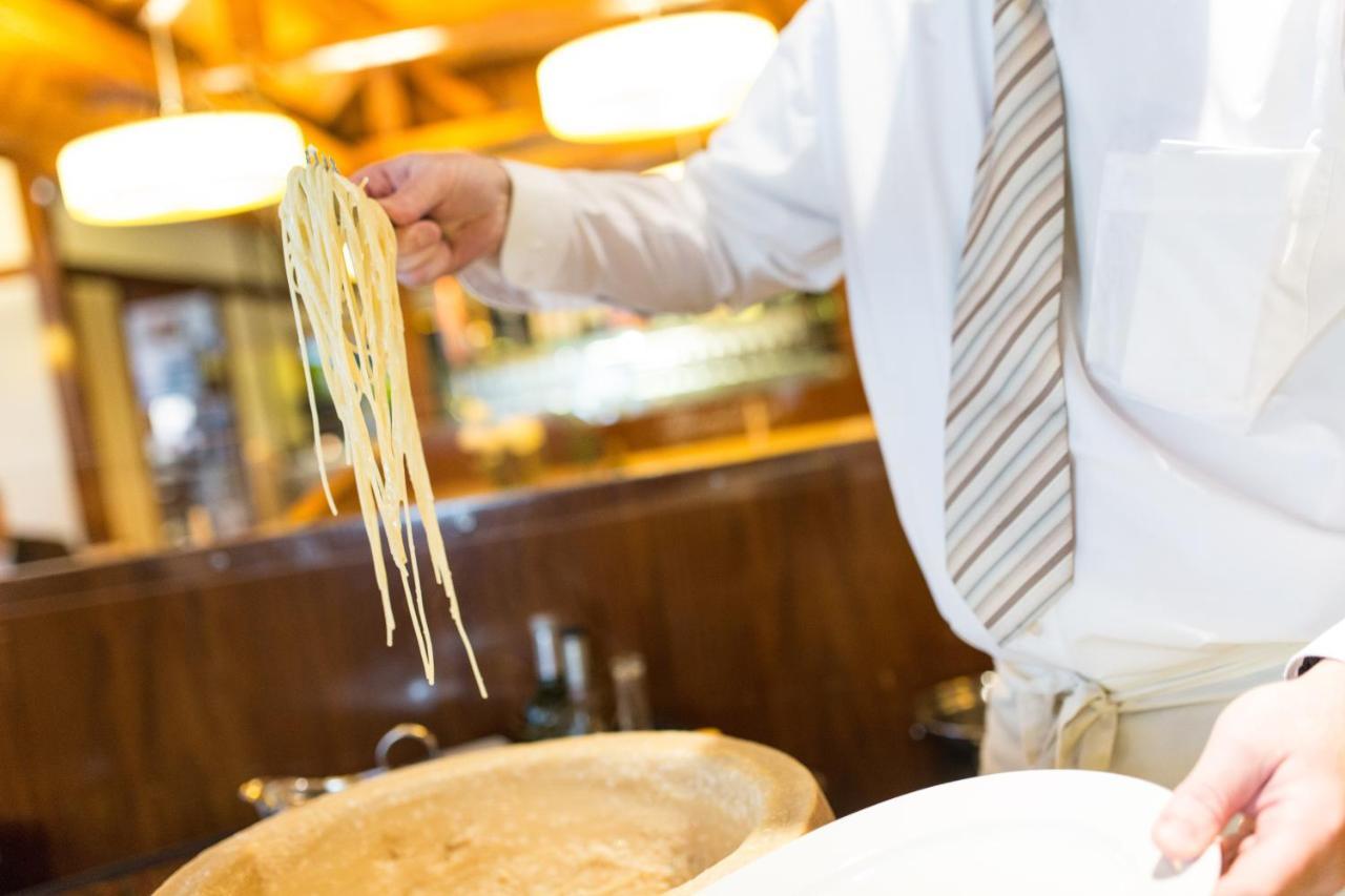 Bardolino Fine.Food.Hotel Nuremberg Ngoại thất bức ảnh